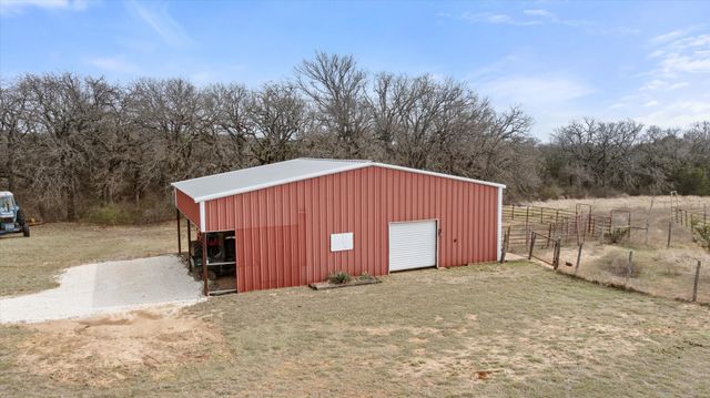 6624 County Road 218, Iredell, TX 76649