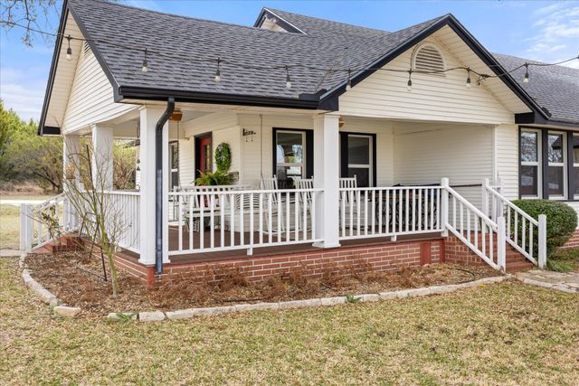 6624 County Road 218, Iredell, TX 76649