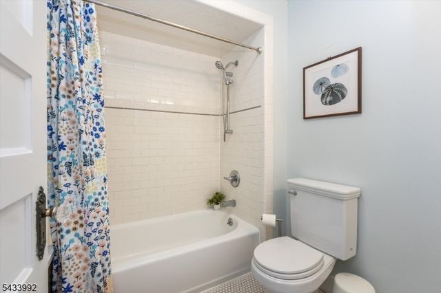 214 Alexander Ave, Montclair Twp., NJ 07043