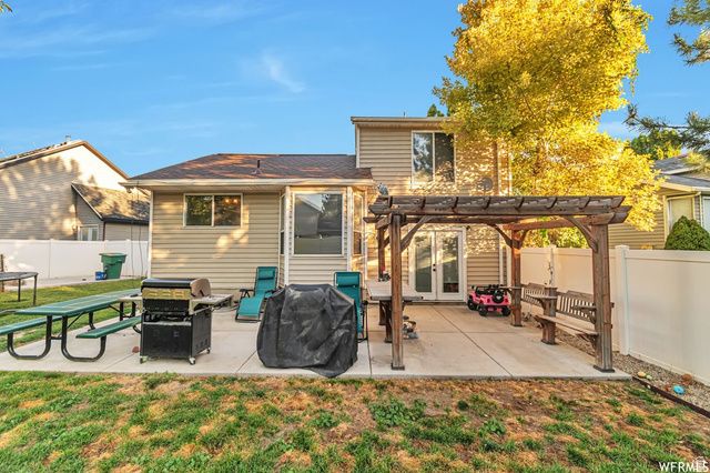 1235 W ATHLEEN DR, West Jordan, UT 84084