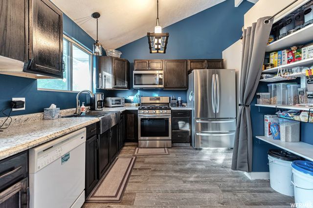 1235 W ATHLEEN DR, West Jordan, UT 84084