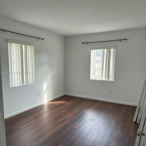 415 NW 84th St 415, Miami, FL 33150