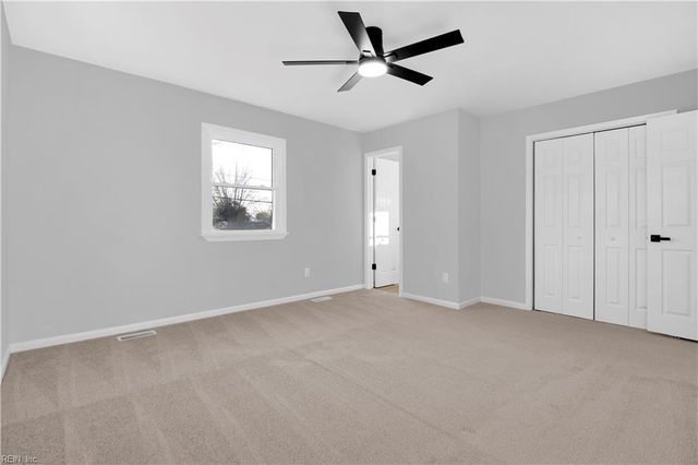 936 Moyer RD, Newport News, VA 23608