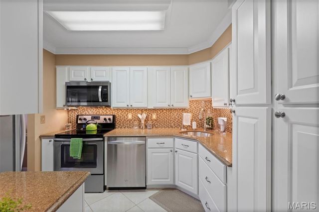 705 Lofty Point Drive A, Ballwin, MO 63021