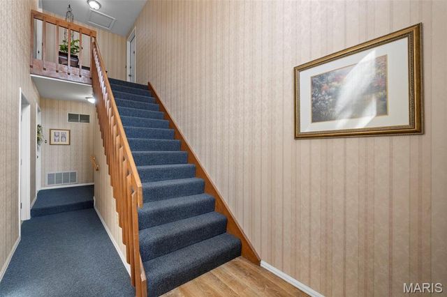 705 Lofty Point Drive A, Ballwin, MO 63021