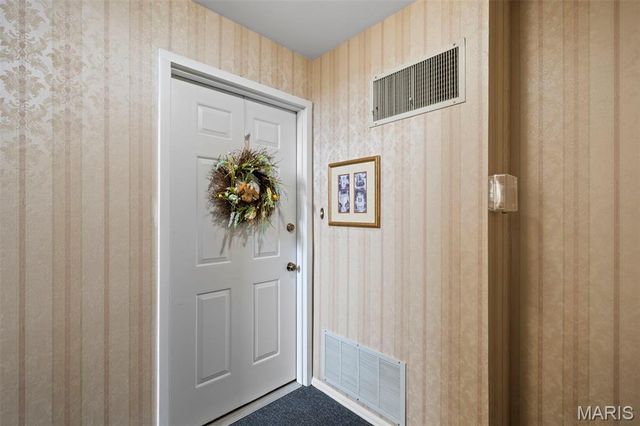 705 Lofty Point Drive A, Ballwin, MO 63021