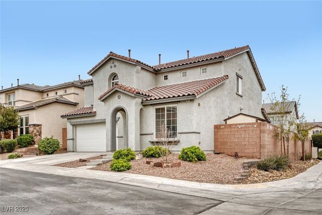 10120 Iron Wood Peak Avenue, Las Vegas, NV 89166