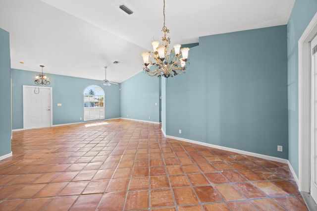 105 Monterey Way, Royal Palm Beach, FL 33411
