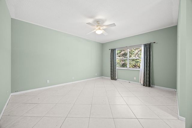 105 Monterey Way, Royal Palm Beach, FL 33411