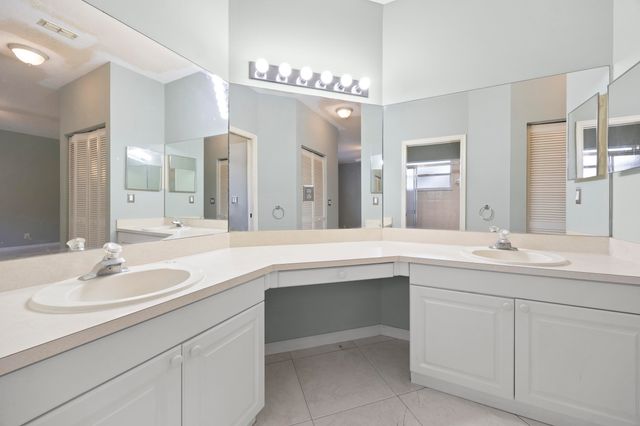 105 Monterey Way, Royal Palm Beach, FL 33411