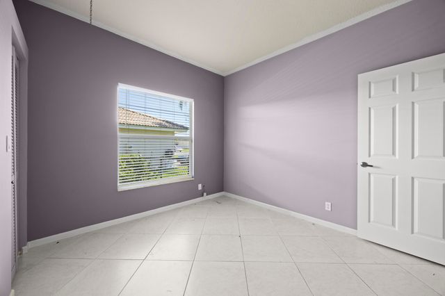 105 Monterey Way, Royal Palm Beach, FL 33411