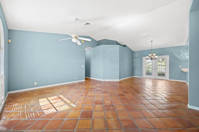 105 Monterey Way, Royal Palm Beach, FL 33411