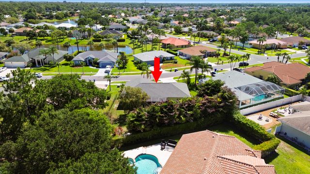 105 Monterey Way, Royal Palm Beach, FL 33411