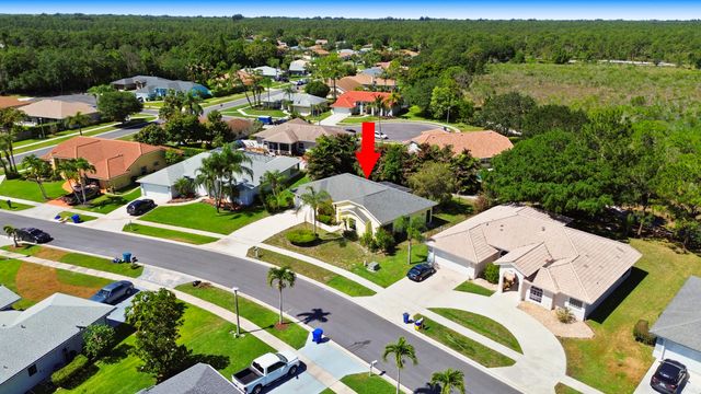 105 Monterey Way, Royal Palm Beach, FL 33411