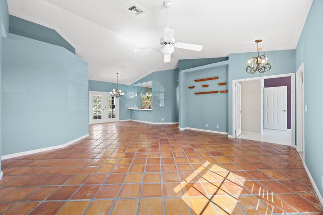 105 Monterey Way, Royal Palm Beach, FL 33411