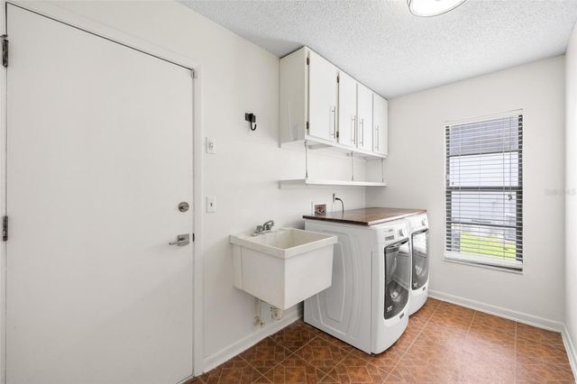 14011 WOLCOTT DRIVE, Tampa, FL 33624