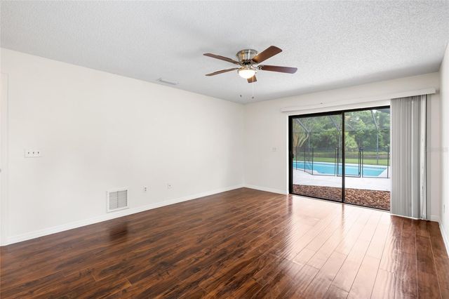 14011 WOLCOTT DRIVE, Tampa, FL 33624