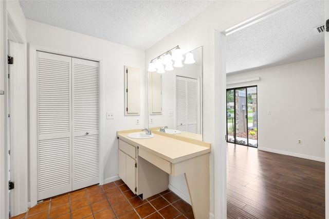14011 WOLCOTT DRIVE, Tampa, FL 33624