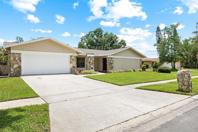 14011 WOLCOTT DRIVE, Tampa, FL 33624