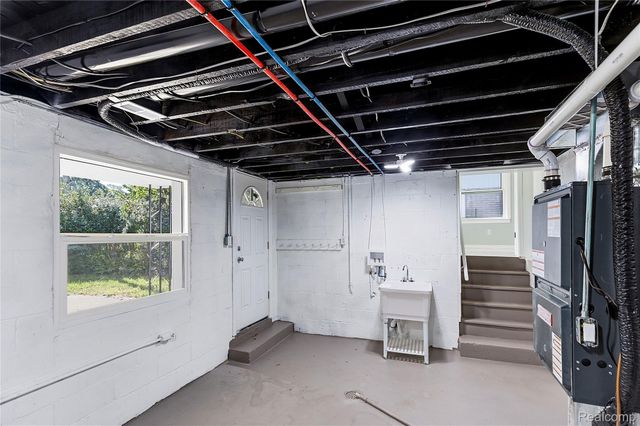 3441 John Daly Street, Inkster, MI 48141