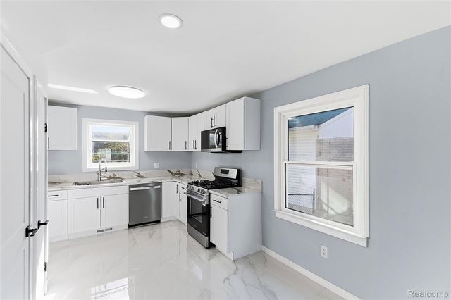 3441 John Daly Street, Inkster, MI 48141