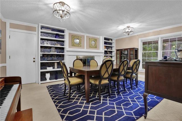 5281 Enchanted Cove SW, Lilburn, GA 30047