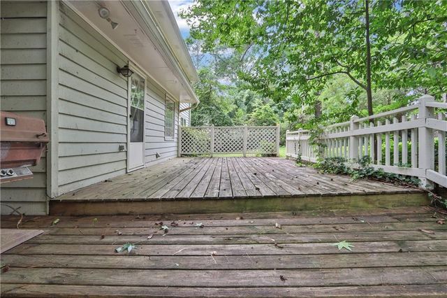 5281 Enchanted Cove SW, Lilburn, GA 30047