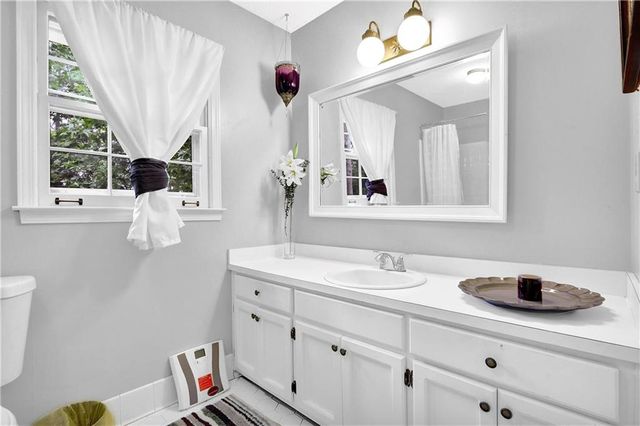 5281 Enchanted Cove SW, Lilburn, GA 30047