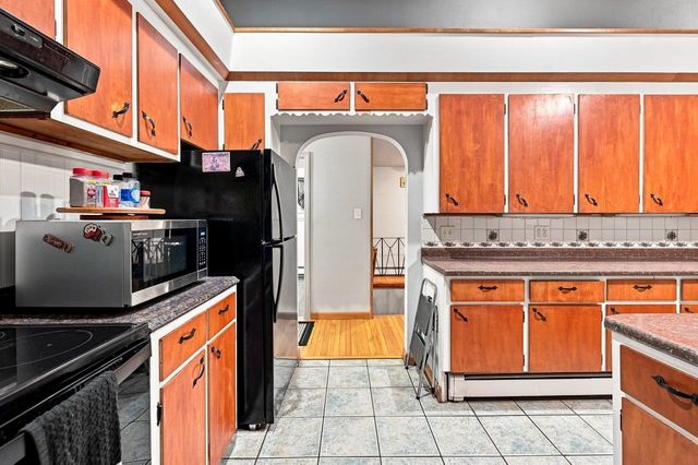 143 Long Hill Road, Dover, NH 03820
