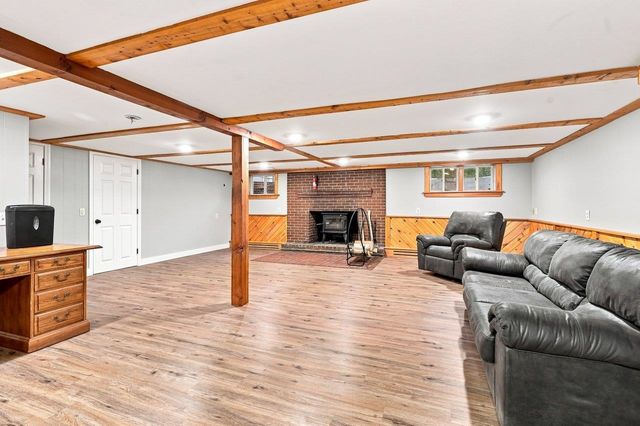 143 Long Hill Road, Dover, NH 03820