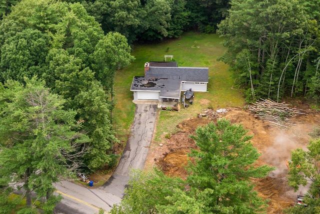 143 Long Hill Road, Dover, NH 03820