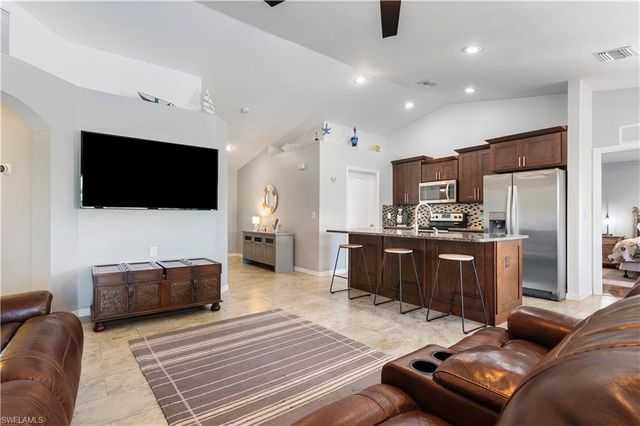 152 Nicholas PKWY E, Cape Coral, FL 33990