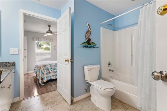 152 Nicholas PKWY E, Cape Coral, FL 33990
