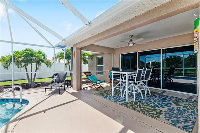 152 Nicholas PKWY E, Cape Coral, FL 33990