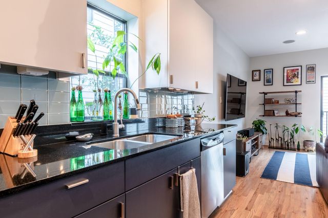 4104 Spencer Street B, Houston, TX 77007