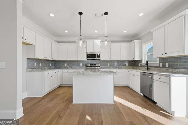 603 Madison Court, Ball Ground, GA 30107