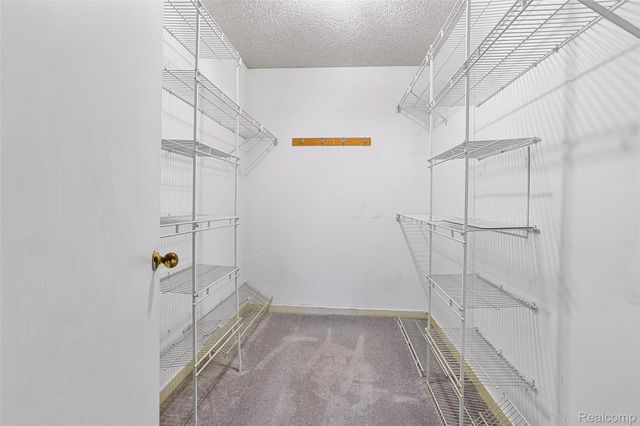 7147 Elmhurst, West Bloomfield Charter Township, MI 48322