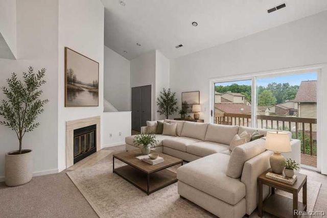 7147 Elmhurst, West Bloomfield Charter Township, MI 48322