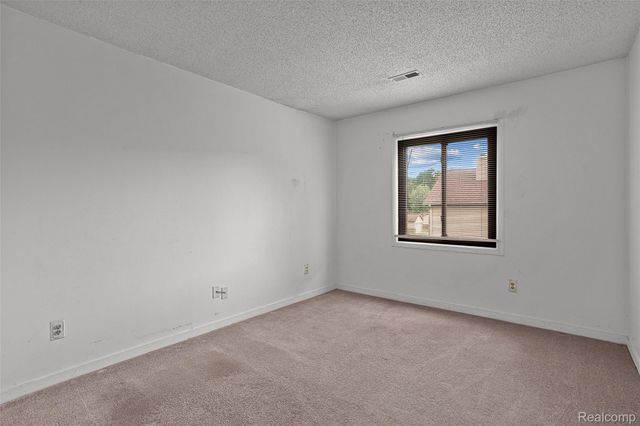 7147 Elmhurst, West Bloomfield Charter Township, MI 48322
