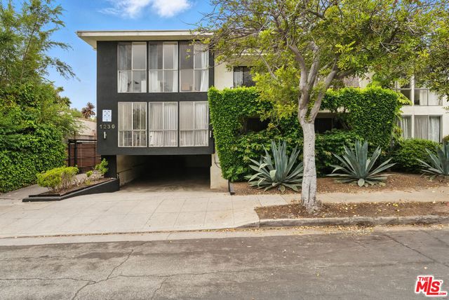 1230 Princeton Street 9, Santa Monica, CA 90404