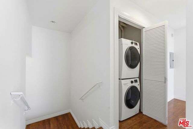 1230 Princeton Street 9, Santa Monica, CA 90404