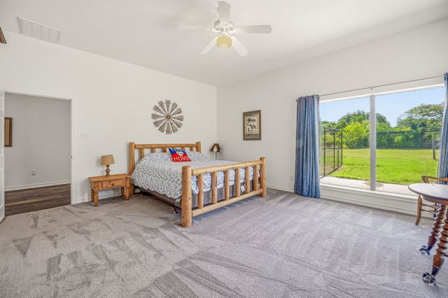 1015 County Road 134, Stephenville, TX 76401