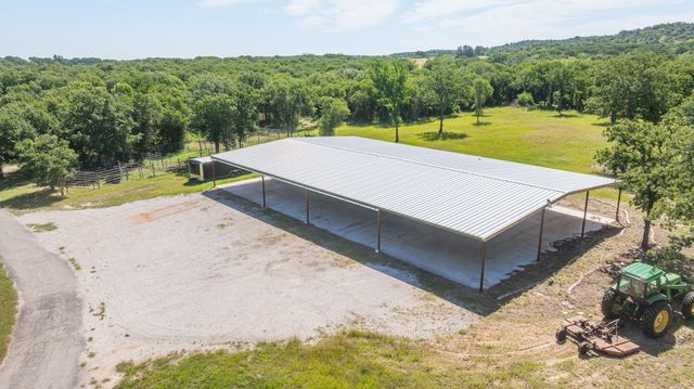 1015 County Road 134, Stephenville, TX 76401