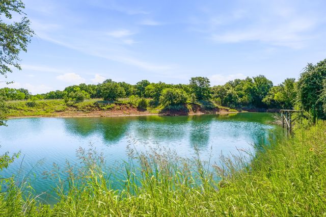 1015 County Road 134, Stephenville, TX 76401
