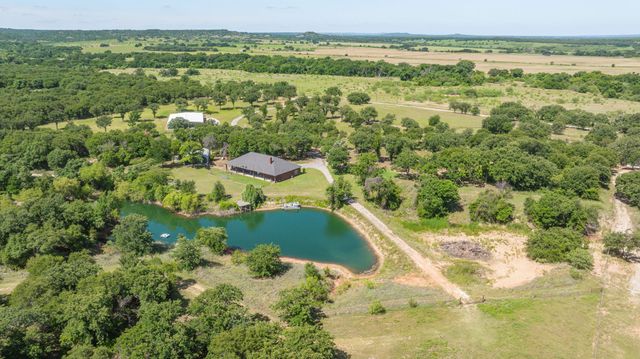 1015 County Road 134, Stephenville, TX 76401