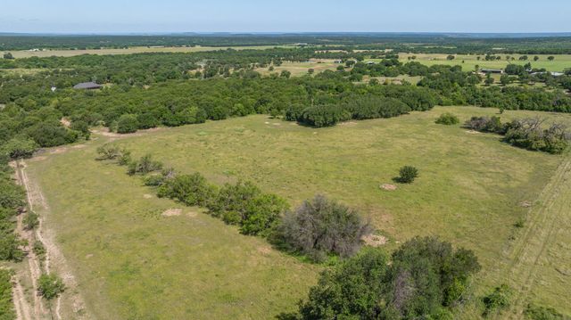 1015 County Road 134, Stephenville, TX 76401