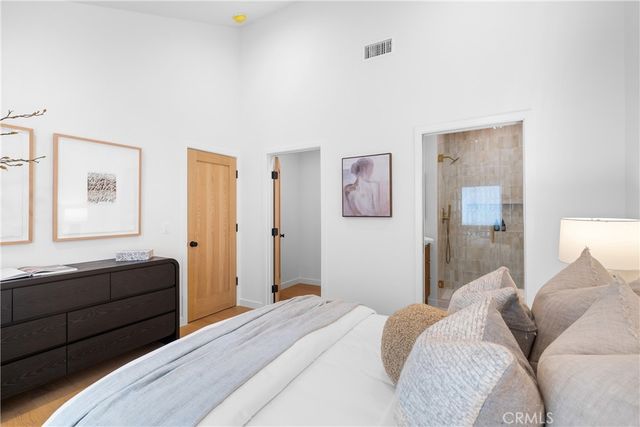 5900 Ostrom, Encino, CA 91316