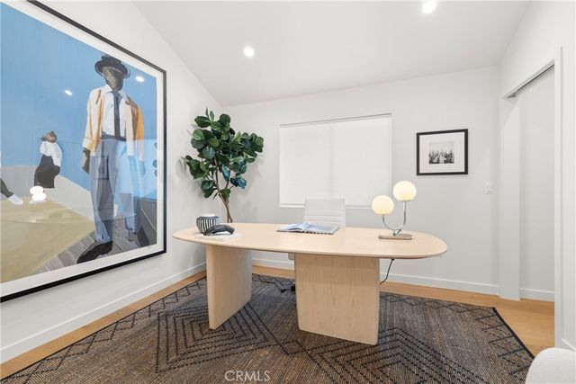 5900 Ostrom, Encino, CA 91316