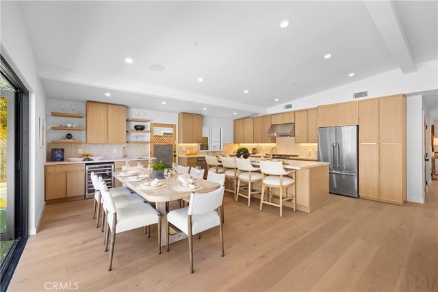 5900 Ostrom, Encino, CA 91316
