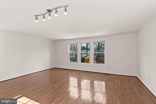 14428 BLACK HORSE CT, Centreville, VA 20120